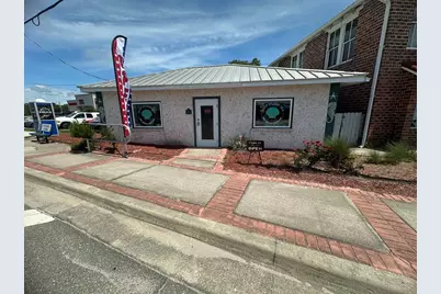104 St James Ave, Carrabelle, FL 32322 - Photo 3