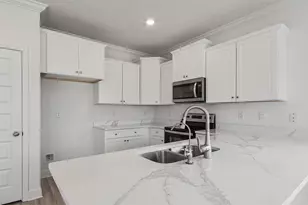 284 Vermilion Cir, Port Saint Joe, FL 32456 - Photo 7