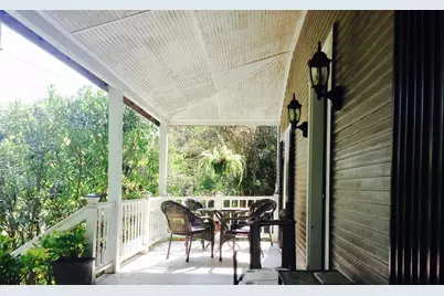 124 8th St, Apalachicola, FL 32320 - Photo 5