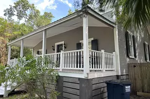 124 8th St, Apalachicola, FL 32320 - Photo 3