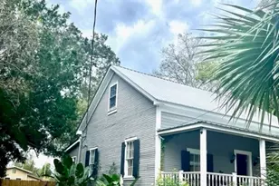 124 8th St, Apalachicola, FL 32320 - Photo 65