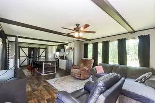 1185 E River Rd, Wewahitchka, FL 32465 - Photo 5