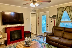 338 Selma St, Port Saint Joe, FL 32456 - Photo 7