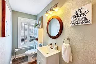 802 Marvin Ave, Port Saint Joe, FL 32456 - Photo 13