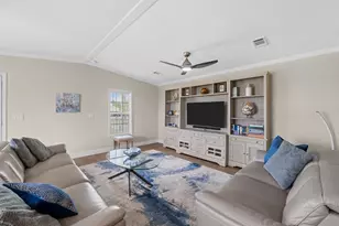 346 Ponce De Leon St, Port Saint Joe, FL 32456 - Photo 11