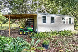 129 Franklin St, Carrabelle, FL 32322 - Photo 5