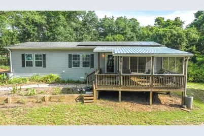 129 Franklin St, Carrabelle, FL 32322 - Photo 1