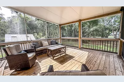 129 Franklin St, Carrabelle, FL 32322 - Photo 5