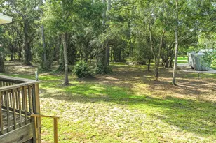 129 Franklin St, Carrabelle, FL 32322 - Photo 7