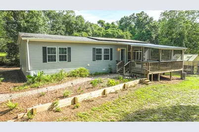 129 Franklin St, Carrabelle, FL 32322 - Photo 1