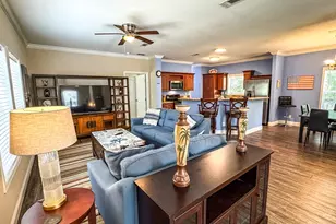 129 Franklin St, Carrabelle, FL 32322 - Photo 13