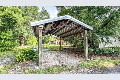 129 Franklin St, Carrabelle, FL 32322 - Photo 3