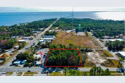 218 Highway 98, Eastpoint, FL 32328 - Photo 9