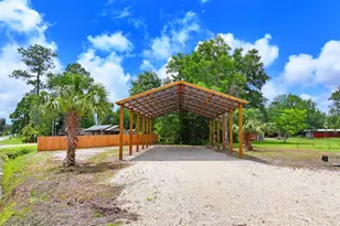 167 Sealy Dr, Wewahitchka, FL 32465 - Photo 1