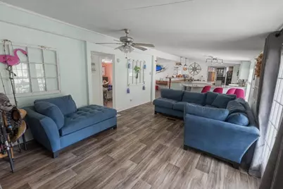 501 NW Ave B, Carrabelle, FL 32322 - Photo 17