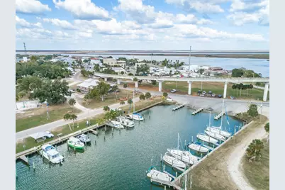 197 22nd Ave, Apalachicola, FL 32320 - Photo 15