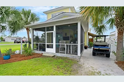 140 Ponce De Leon St, Port Saint Joe, FL 32456 - Photo 5