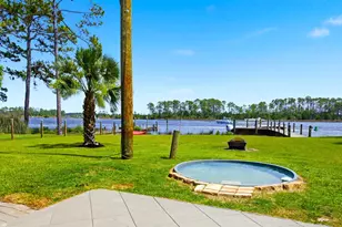 427 River Rd, Carrabelle, FL 32322 - Photo 9