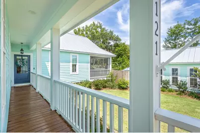 121 14th St, Apalachicola, FL 32320 - Photo 3