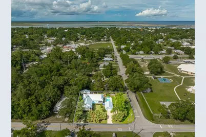 121 14th St, Apalachicola, FL 32320 - Photo 41