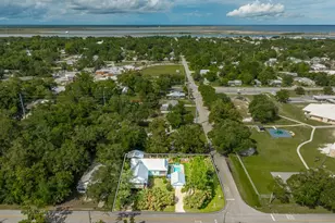 121 14th St, Apalachicola, FL 32320 - Photo 41