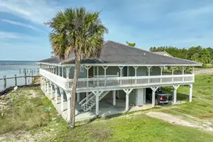 2074 Hwy 98 W, Carrabelle, FL 32322 - Photo 3