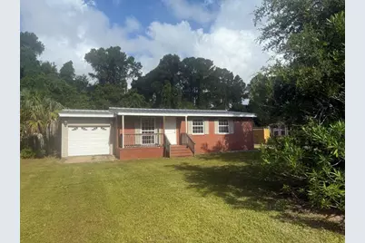 18 Apalachee St, Apalachicola, FL 32320 - Photo 1