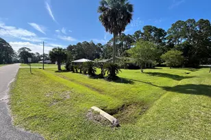 9 Apalachee St, Apalachicola, FL 32320 - Photo 31