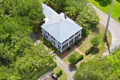 128 4th St, Apalachicola, FL 32320 - Photo 67
