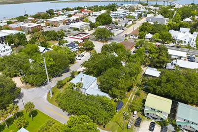 128 4th St, Apalachicola, FL 32320 - Photo 99