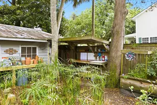 128 4th St, Apalachicola, FL 32320 - Photo 75