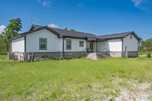 344 Lily Cir, Eastpoint, FL 32328 - Photo 5