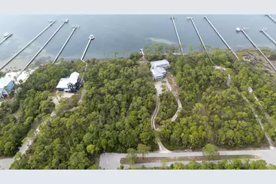2039 Sand Dollar Trl, Saint George Island, FL 32328 - Photo 73