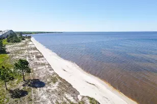 285 Marlin St, Port Saint Joe, FL 32456 - Photo 23