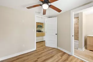 1209 NE 1st St, Carrabelle, FL 32322 - Photo 17