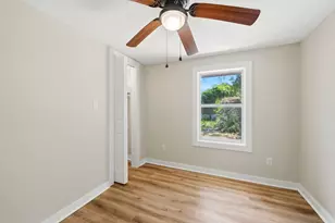 1209 NE 1st St, Carrabelle, FL 32322 - Photo 25