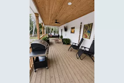 979 Cc Land Rd, Eastpoint, FL 32328 - Photo 5