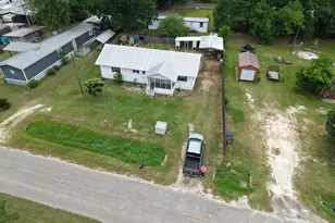 205 Riverview Dr, Wewahitchka, FL 32465 - Photo 37