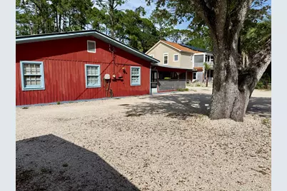 258 Patton Dr, Eastpoint, FL 32328 - Photo 7