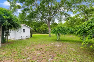 136 E Rogers St, Port Saint Joe, FL 32456 - Photo 27
