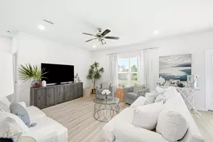 319 Sea Grv Wy, Port Saint Joe, FL 32456 - Photo 15