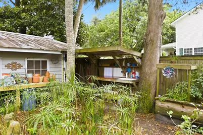 128 4th St, Apalachicola, FL 32320 - Photo 75