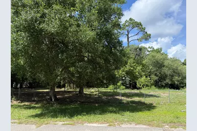 1053 Cypress St, Apalachicola, FL 32320 - Photo 3