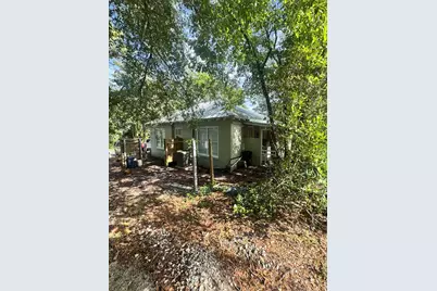 102/104 SE 1st St, Carrabelle, FL 32322 - Photo 7