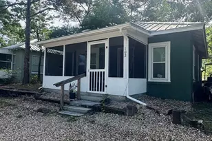 102/104 SE 1st St, Carrabelle, FL 32322 - Photo 27