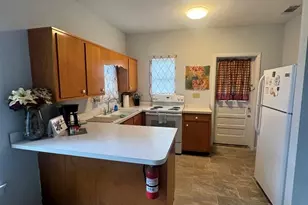102/104 SE 1st St, Carrabelle, FL 32322 - Photo 15
