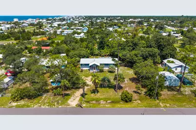 247 Selma St, Port Saint Joe, FL 32456 - Photo 39