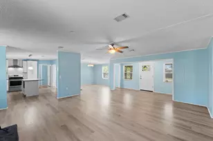 247 Selma St, Port Saint Joe, FL 32456 - Photo 13