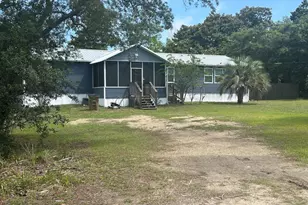 247 Selma St, Port Saint Joe, FL 32456 - Photo 1