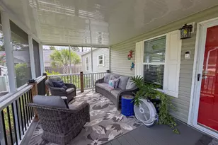 466 Santa Anna St, Port Saint Joe, FL 32456 - Photo 11